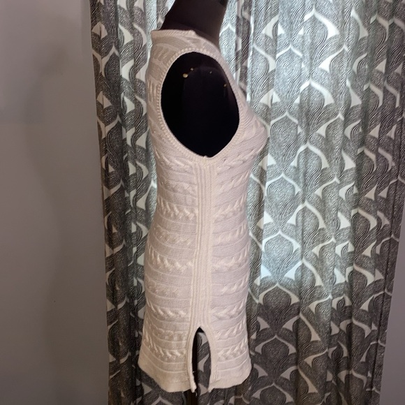 Lauren Ralph Lauren Chic White Cable Knit Sleeveless Tunic - Picture 6 of 8